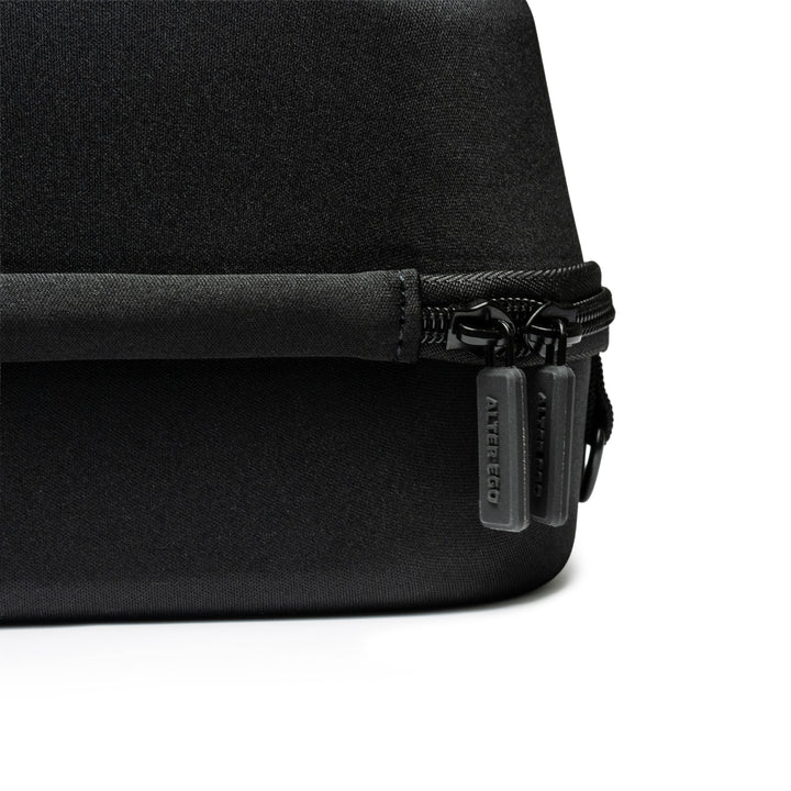 6 Hat Travel Case - Black / Retro