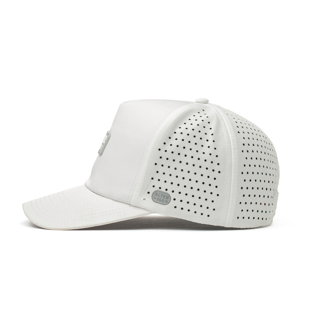 Traveler Splash White Signature