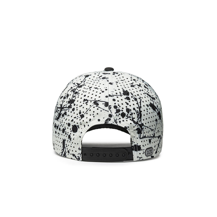 Traveler Splash Mono Paint Splatter