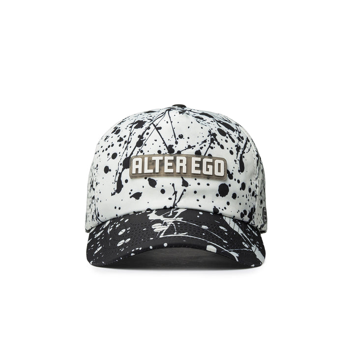 Traveler Splash Mono Paint Splatter