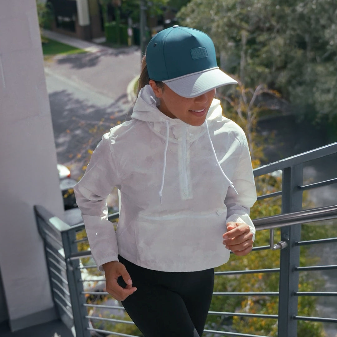 Lightweight Crop Windbreaker (Women’s) White Camo