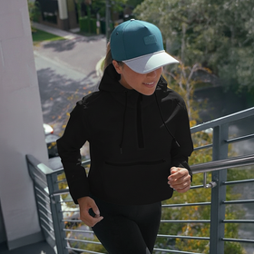 Lightweight Crop Windbreaker (Women’s) Black